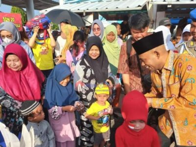 Ketua DPRD Kota Bengkulu Hadiri Karnaval Batik Besurek