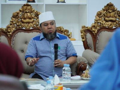 Kumpulkan Seluruh Camat dan Lurah, Walikota Helmi Hasan Tekankan Ini