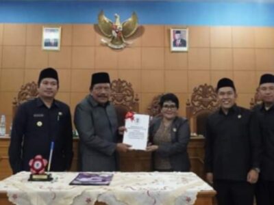 Paripurna DPRD Bengkulu Utara Pandangan Akhir Fraksi Terhadap Raperda LP2B