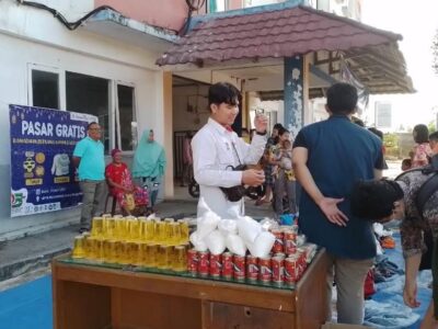 Pasar Gratis KAMMI: Bukan Sekedar Aksi Amal, Protes Atas Kemiskinan