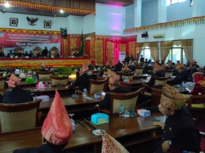 Paripurna Istimewa HUT ke-20, Ketua DPRD Apresiasi Predikat WTP Pemkab Seluma