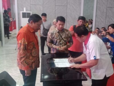 Dapat Bantuan Dana, 12 Parpol di Bengkulu Utara Teken Serah Terima