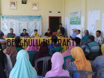 Pemdes Bioa Putiak Lebong Salurkan BLT-DD untuk 23 KPM