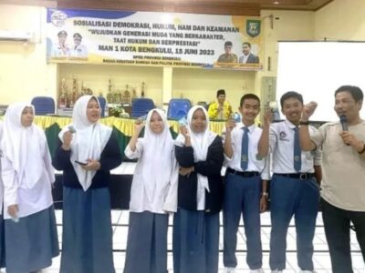 Hadir Jadi Pemateri Sosialisasi Hukum di MAN 1, Usin Pesankan Ini