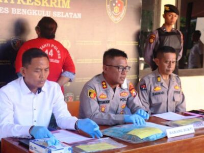 Seorang Ibu Ditangkap Polisi, Tega Jual Anak Kandungnya Sendiri