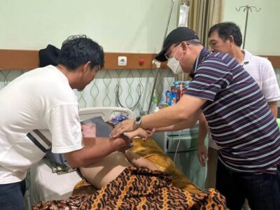 Korban Kecelakaan Tragis di Bengkulu Selatan Dikunjungi Gubernur