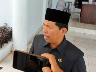 Sekda Seluma Pastikan Andriani Guru Honorer yang Dipecat kembali Mengajar