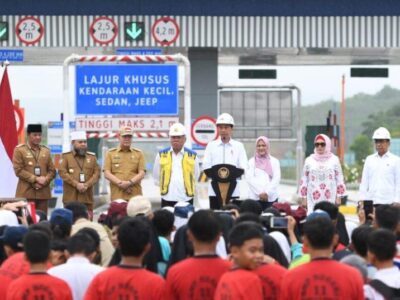 Presiden Resmikan Jalan Tol Bengkulu-Taba Penanjung