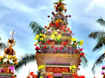 Sejarah dan Prosesi Upacara Tradisional Tabut