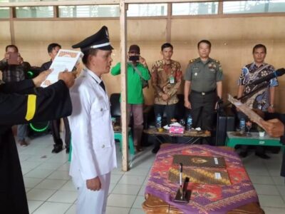 Sengketa Berakhir, Yendra Haito Dilantik Jadi Kapala Desa Jawi Kaur
