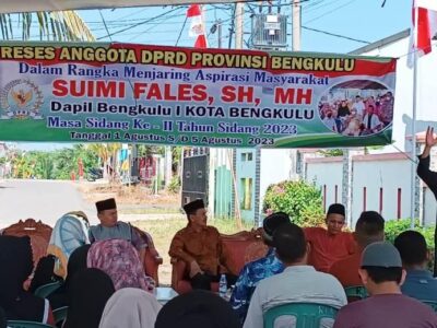 Reses Temu Konstituen, Suimi Fales Siap Perjuangkan Fasum Perumahan