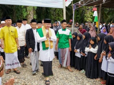 Gubernur Rohidin Resmikan Ponpes Hidayatus Sholihin An-Najihin Seluma