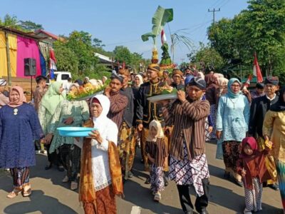Warga Desa Cirebon Baru Kepahiang Gelar Sedekah Bumi