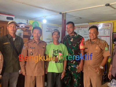 Usai Bagikan BLT-DD, Kades Talang Baru I Minta Warga Jaga Kondusifitas Desa