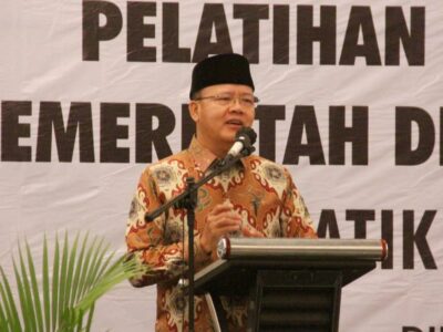 Gubernur Rohidin Beri Beasiswa S1 untuk 100 Kades dan Perangkat Desa