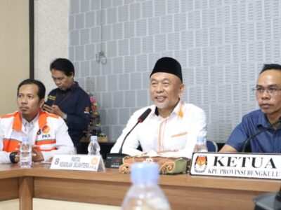 Beri Dukungan, PKS Bengkulu dan Relawan AMIN Sambangi KPU