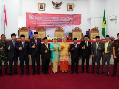 Foto: Paripurna Istimewa DPRD Seluma, Pelantikan Akhirudin dan Sedihandi