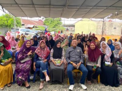 Warga Pekan Sabtu Keluhkan Penerangan di Reses Sumardi