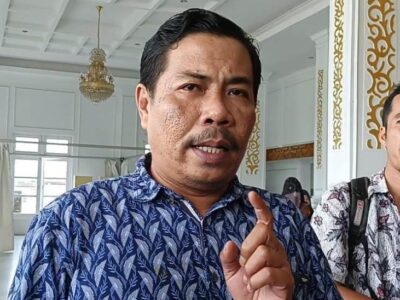 Soroti Wacana Pembangunan TPA Regional, Usin: Membangun Masyarakat Sadar Sampah Lebih Penting