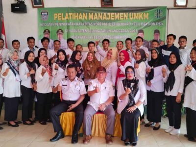 Disperindagkop Gelar Pelatihan Manajemen Pemasaran dan Keuangan Bagi Pelaku UMKM di Seluma