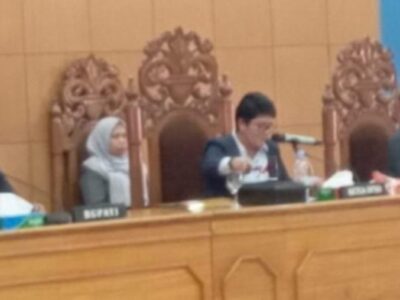 7 Fraksi DPRD Bengkulu Utara Setujui Raperda APBD 2024 Jadi Perda