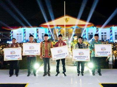 Gubernur Rohidin Serahkan Hadiah 5 Pemenang Lomba Desa Wisata