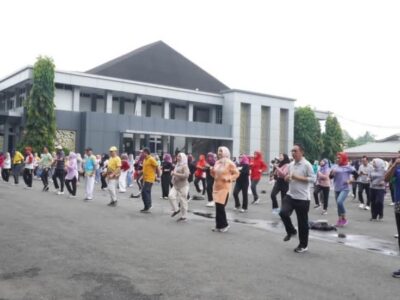 Meriahkan HUT ke-52 Korpri, Pemprov Bengkulu Laksanakan Senam Bersama dan Donor Darah