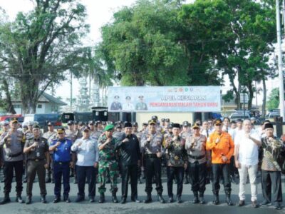 Polres Kota Bengkulu Gelar Apel Jelang Malam Pergantian Tahun Baru 2024