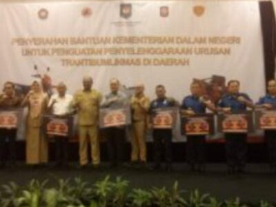 Dinas PBK Kota Bengkulu Terima Bantuan 1 Unit Portable Fire Pump