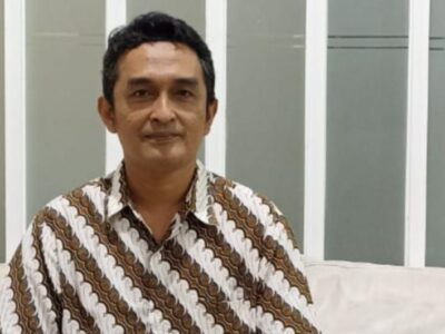 Ucapan Senator Arya Wedakarna Soal Jilbab Tuai Kecaman
