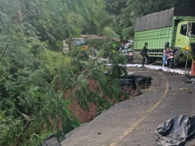 Jalan Liku Sembilan Amblas, Jalur Baru Segera Dibuka