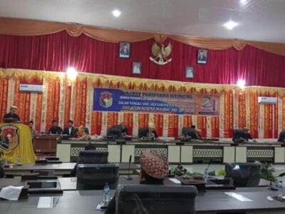 Meski Kursi Dewan Banyak Kosong, Paripurna HUT Mukomuko Ke-21 Berjalan Khidmat