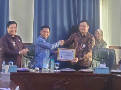 Pemkab Lebong Terima Penghargaan Kepatuhan Pelayanan Publik
