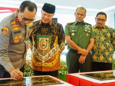 Resmikan Pergantian Nama Bangunan Polda Bengkulu, Gubernur Rohidin: Pelayanan Semakin Baik