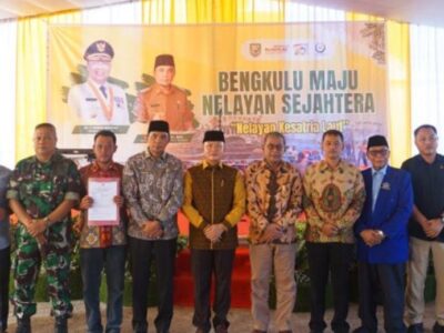 Gubernur Rohidin Tuntaskan Legalitas Perizinan Nelayan