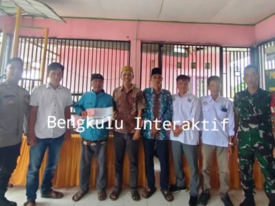 Pemerintah Desa Bajok Bagikan BLT Kepada 23 KPM