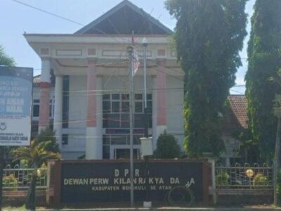 Rumor Guru Sering Tidak Hadir, Dewan Minta Disdik Benahi Persoalan SDN 93
