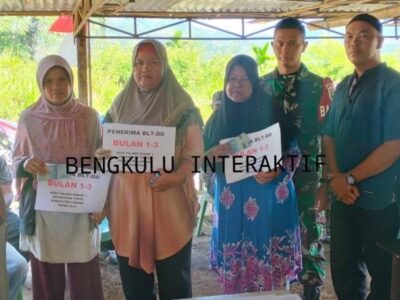 Camat Topos Pastikan BLT Desa Talang Donok I Terserap dengan Tepat