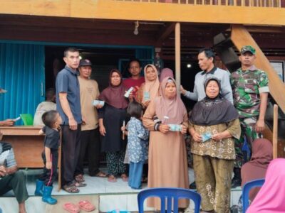 Camat Topos Apresiasi Verifikasi Penerima BLT Desa Ajai Siang