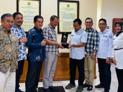 Komisi II DPRD Provinsi Studi Tiru ke Kantor Samsat Kota Depok