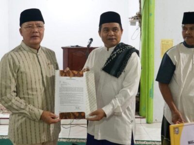 Gubernur Bengkulu Serahkan Surat Hibah Lahan ke Kantor Kemenag Kepahiang