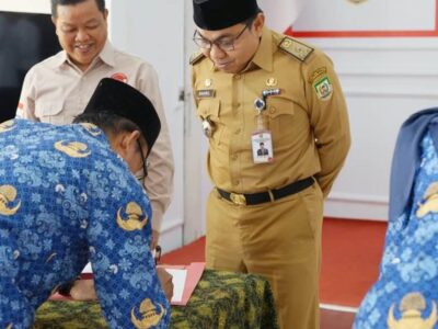 Dewan Apresiasi Penandatangan PK Eselon III dan IV di Dinsos dan Disnakertrans
