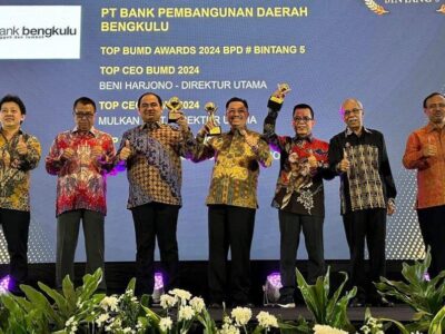 Gubernur Rohidin Mersyah Raih 2 Penghargaan Top Pembina BUMD 2024