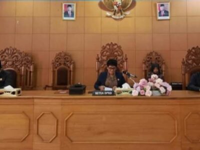 DPRD BU Gelar Rapat Paripurna Agenda Penyampaian Raperda LKPj Bupati