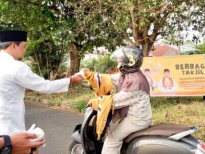 Berkah Ramadan, DKP Provinsi Bengkulu Berbagi 1000 Paket Takjil