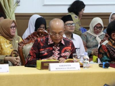 Bupati Gusnan Hadiri Rakor TPID dan TP2DD Se-Provinsi Bengkulu