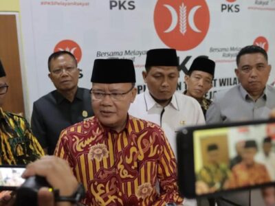 Daftar ke PKS, Rohidin Mersyah Siap Lanjutkan Pembangunan