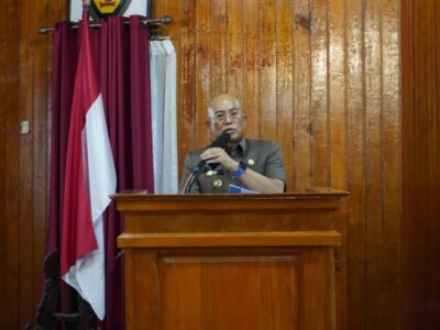 Bupati Gusnan Sampaikan Jawaban Atas Pandangan Fraksi Tentang 2 Rancangan Perda