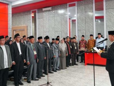 Gubernur Rohidin lantik Dewas, Hakim dan Panitera MTQ XXXVI Provinsi Bengkulu