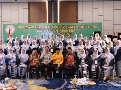 Pemprov Dukung Peningkatan Pendidikan Profesi Bidan dalam Musda IBI ke-IX
